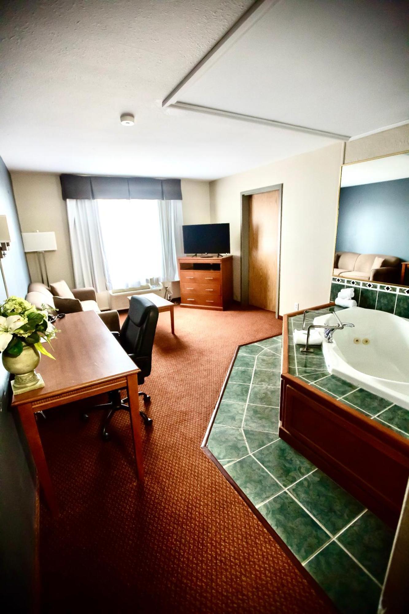 Hotel Super 8 By Wyndham Whitecourt Exterior foto